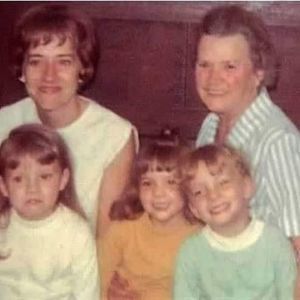 Meet your Posher, Donna